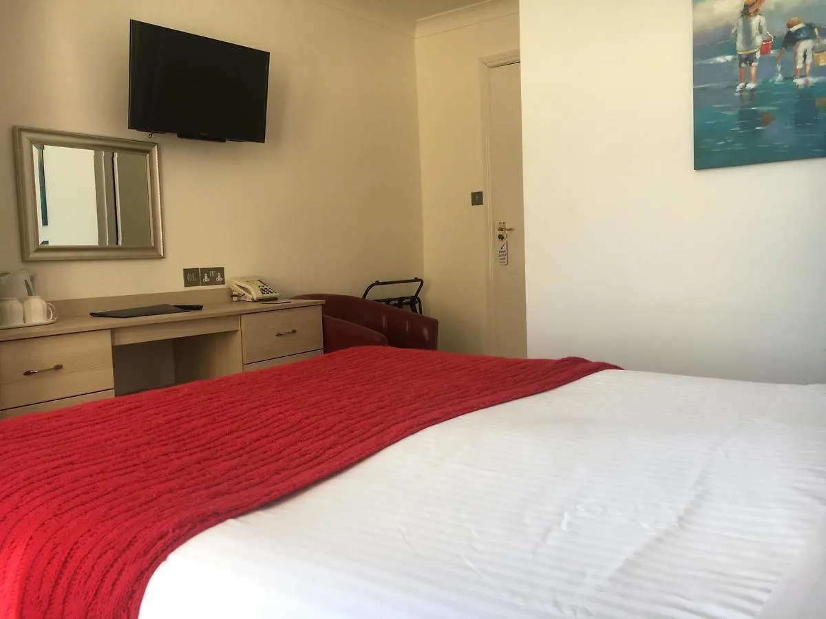Hotel Balmoral Bournemouth 3*,